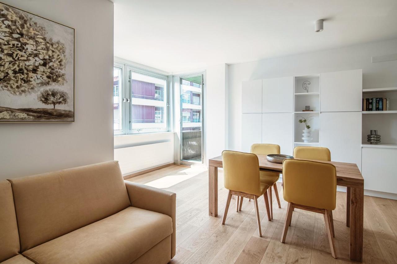 Palace Apartment By Quokka 360 - 2 Minutes From Lugano Lido エクステリア 写真