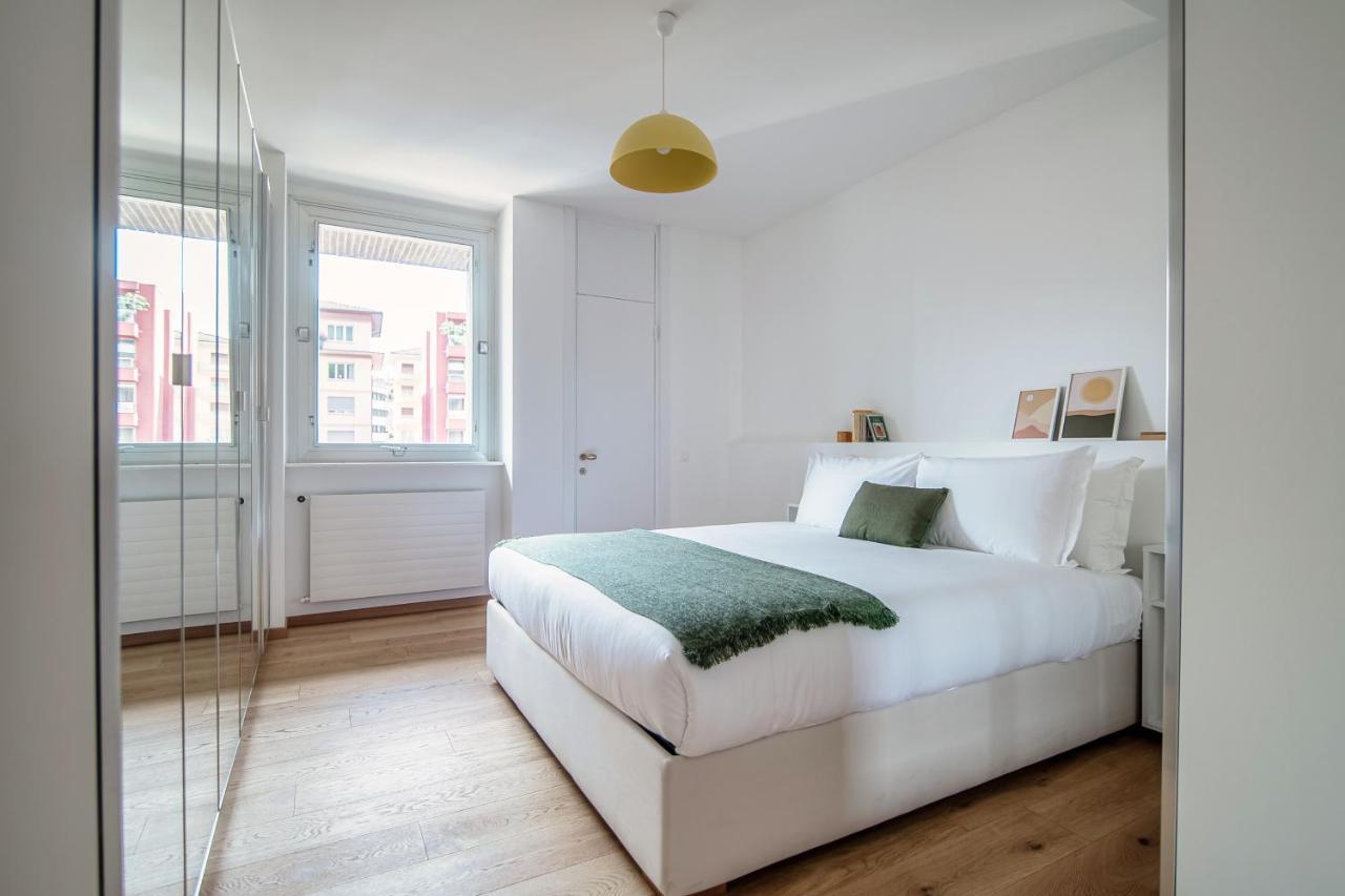 Palace Apartment By Quokka 360 - 2 Minutes From Lugano Lido エクステリア 写真